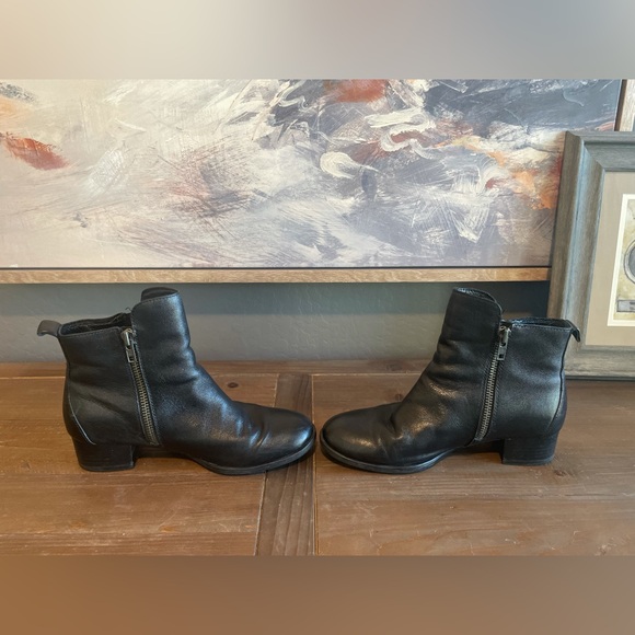 Born Boots - Picture 6 of 8